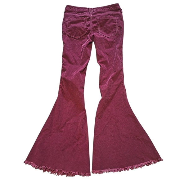 RARE! Free People 16.5" EXTREME FLARE! NWOT! Y2K Corduroy Low Rise Flared Jeans! - Picture 3 of 16